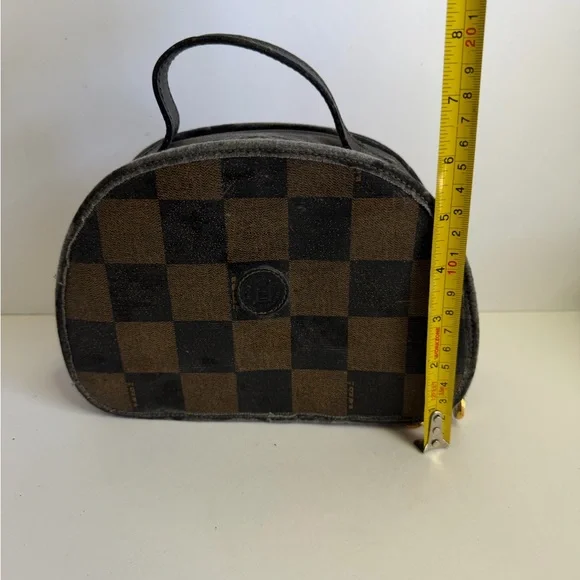 Vintage Fendi Pequin Coated Canvas Vanity Case - Picture 3 of 12
